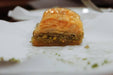 Beyzade Baklava with Walnut クルミ入りバクラヴァ 250g